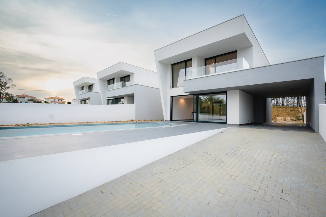 House in Santa Maria, Sao Pedro e Sobral da Lagoa, Leiria District, Portugal 2 - 16563720