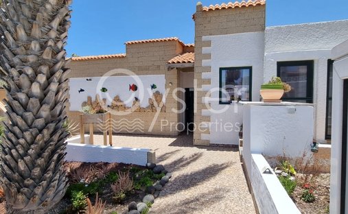 Chalet in Arico, Canary Islands, Spain 1