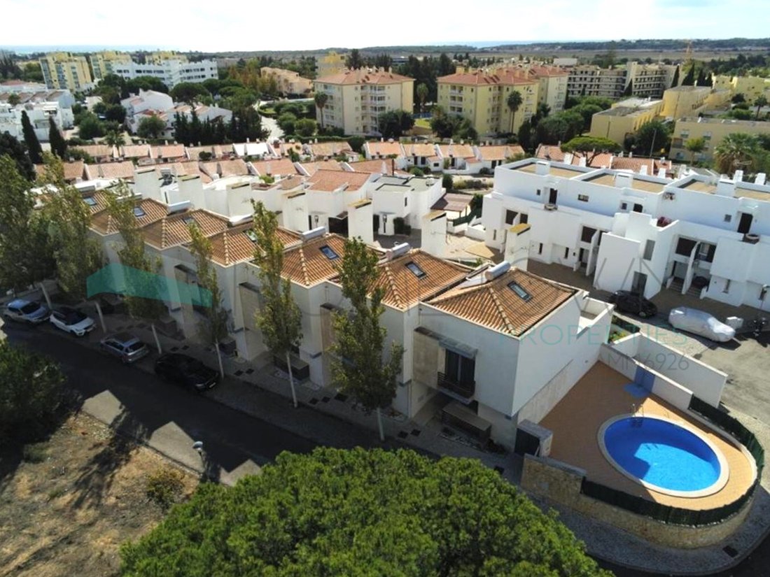 House in Vilamoura, Quarteira, Algarve 1 - 14139927