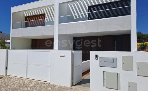 House in Gambia-Pontes-Alto da Guerra, Setubal, Portugal 1