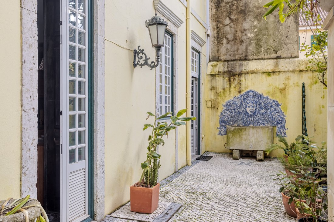 Chateau in Milharado, Lisbon, Portugal 4 - 14255935