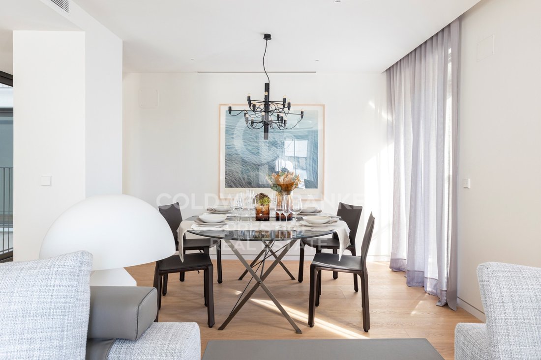Wohnung in Eixample, Barcelona, Spanien 3 - 15415316