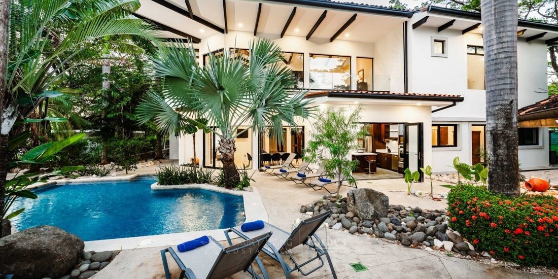 Condo in Tamarindo, Guanacaste Province, Costa Rica 1 - 16648688