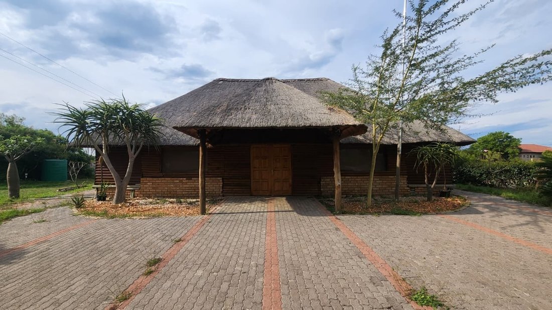 Estate in Seshego-A, Limpopo, South Africa 3 - 16712048