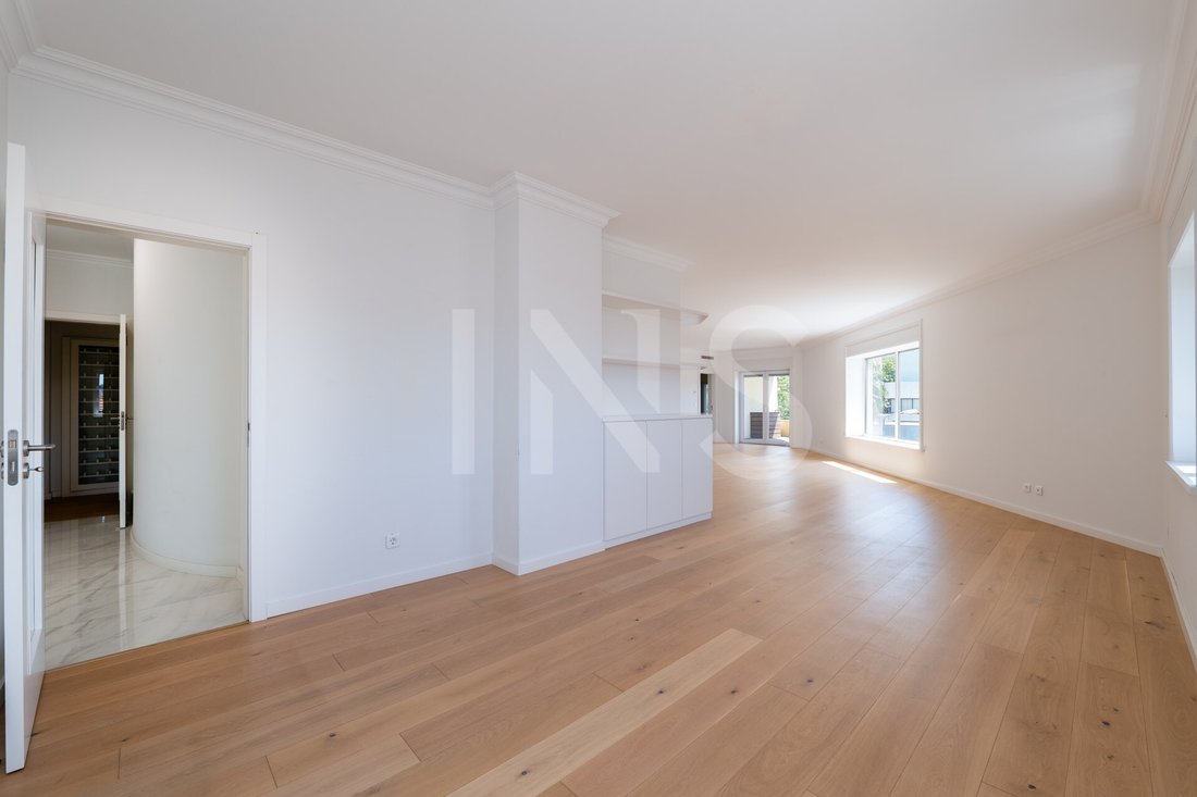 Apartment in Estoril, Cascais e Estoril, Lisbon 4 - 13592932