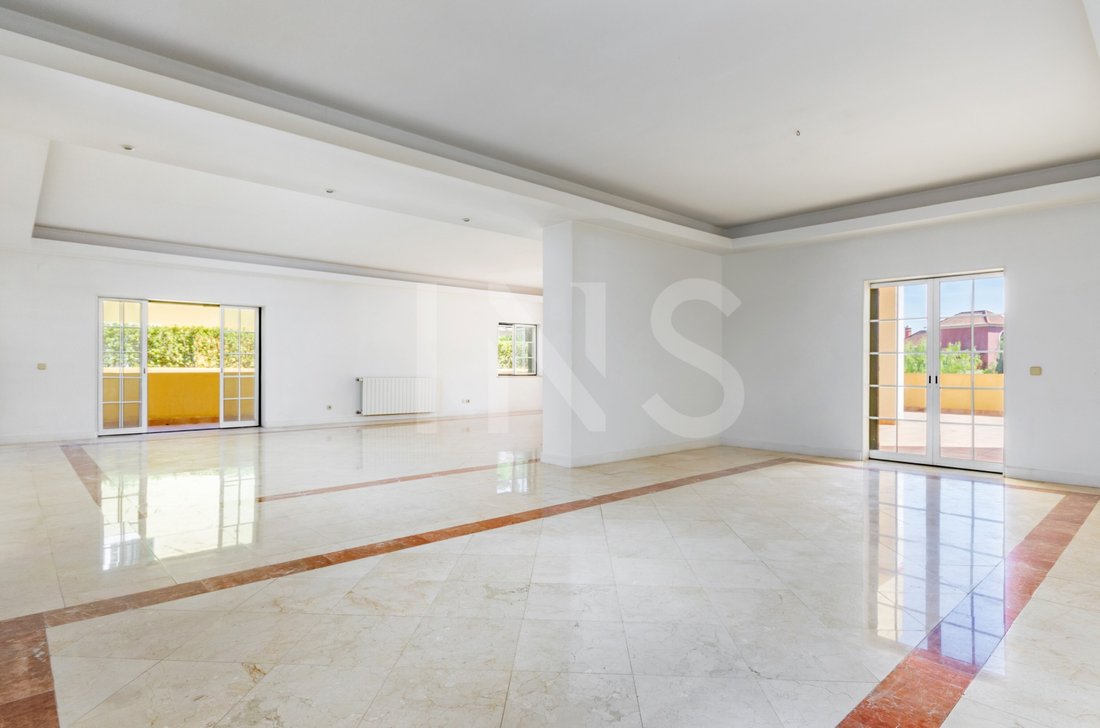 Apartment in Estoril, Cascais e Estoril, Lisbon 4 - 12991241