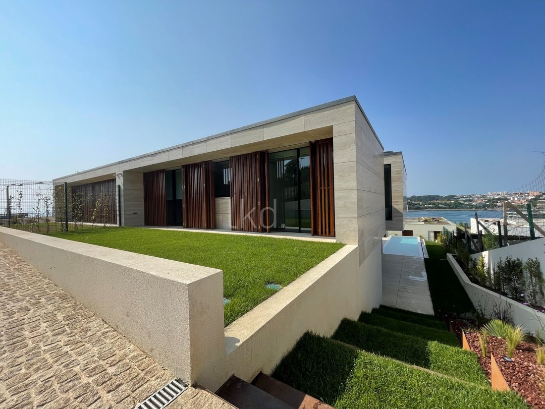 House in Canidelo, Porto District, Portugal 1 - 14626930