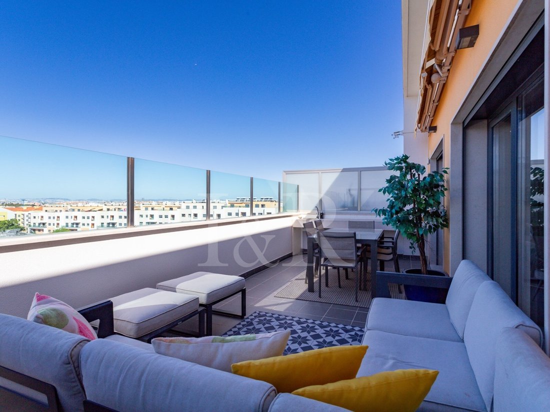Apartment in Montijo e Afonsoeiro, Setubal, Portugal 1 - 16284868