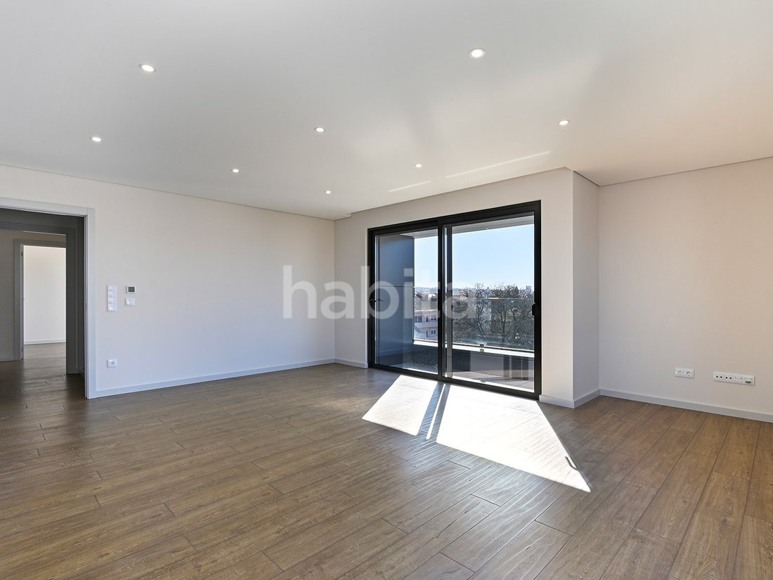 Apartment in Cedofeita, Santo Ildefonso, Se, Miragaia, Sao Nicolau e Vitoria, Porto District, Portugal 3 - 15856181