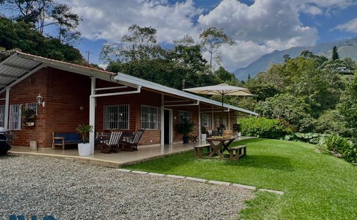Finca in Vereda Curazao, Antioquia, Colombia 1