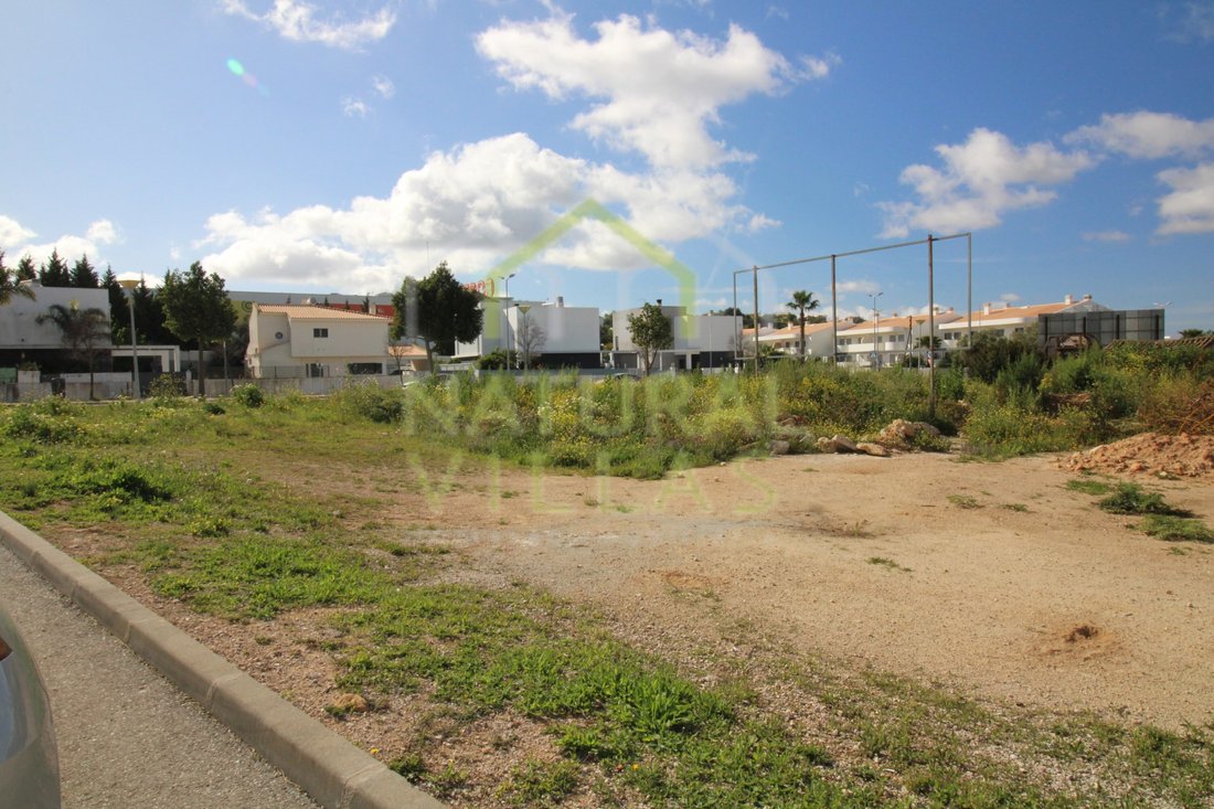 Land in Loule (Sao Clemente), Algarve, Portugal 2 - 16488381