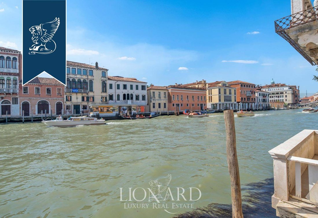 Apartment in Venice Historic Centre, Venice, Italy 2 - 16713425