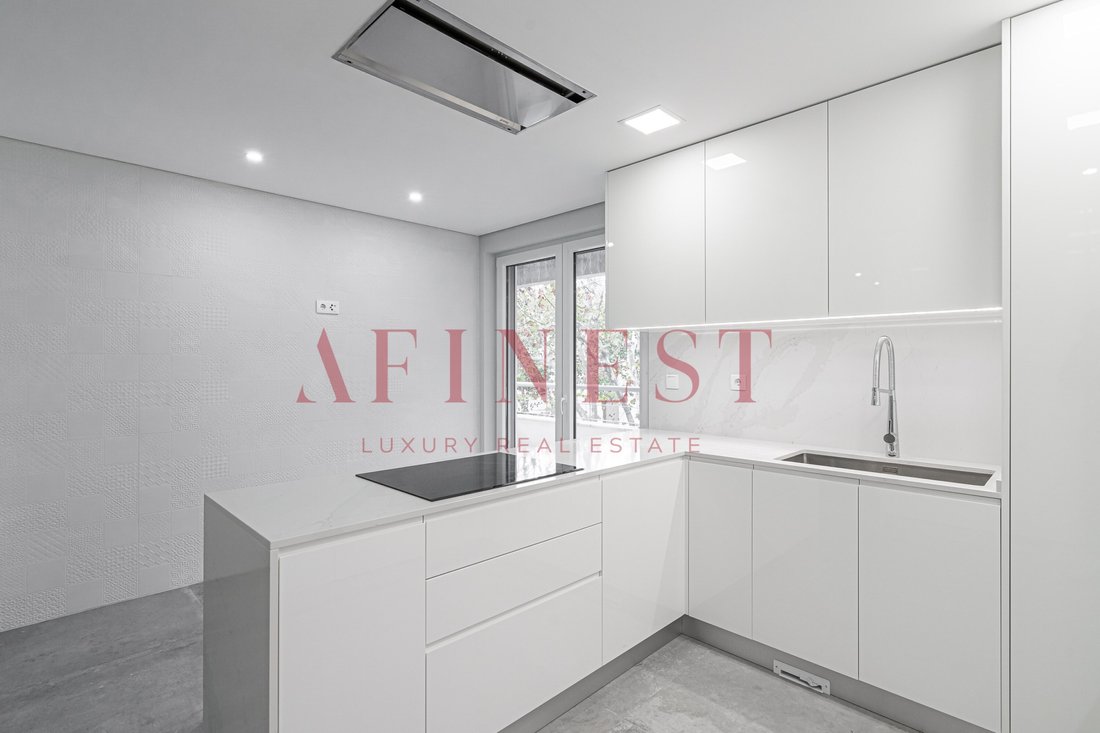 Apartment in Carcavelos e Parede, Lisbon, Portugal 4 - 14952949