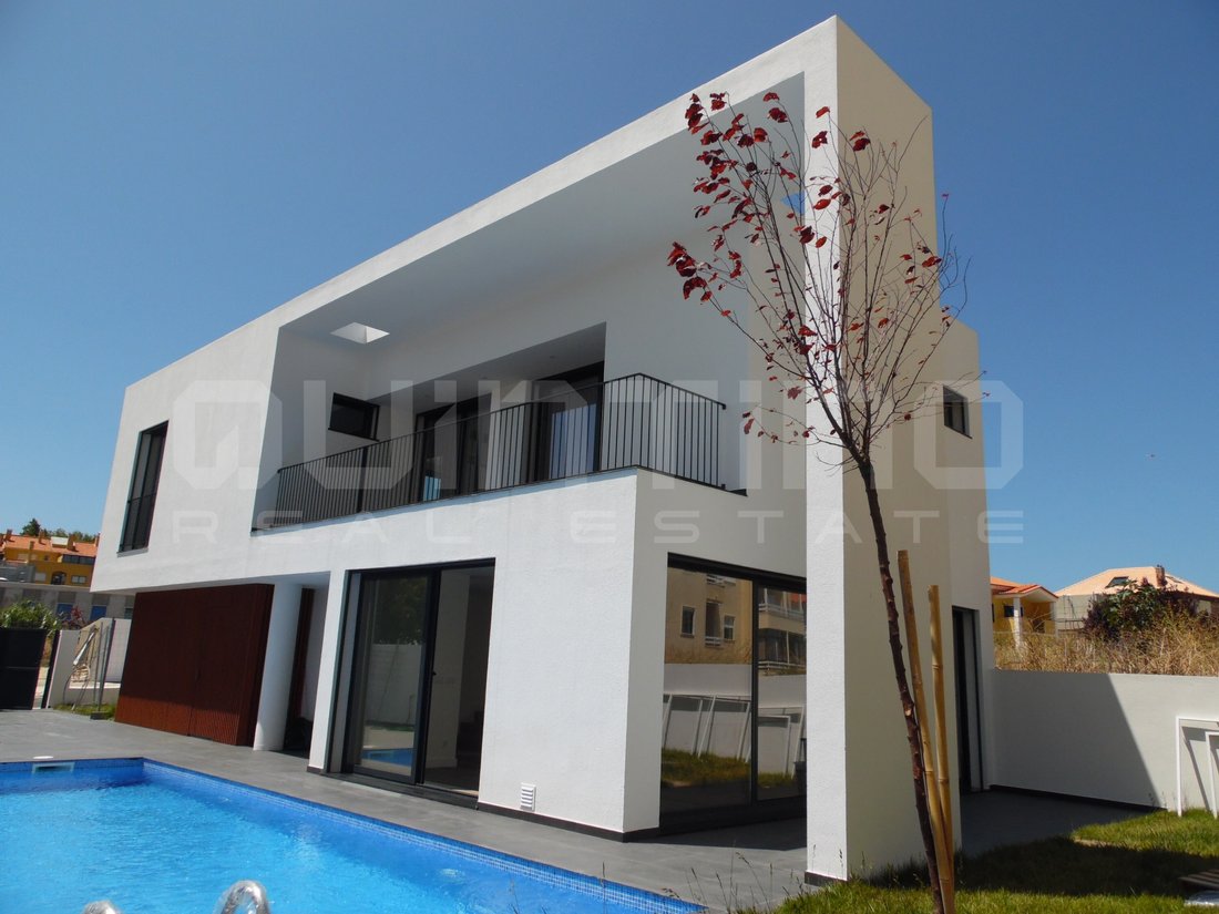 House in Carcavelos e Parede, Lisbon, Portugal 2 - 14941273