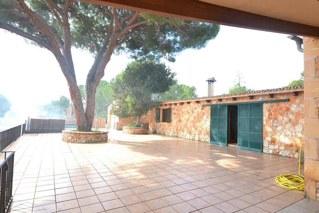 Finca in Llucmajor, Balearic Islands, Spain 3 - 16392622