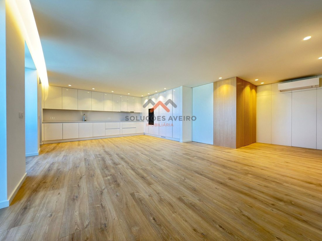 Apartment in Esgueira, Aveiro District, Portugal 1 - 16570177