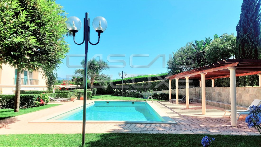 House in Cascais e Estoril, Lisbon, Portugal 3 - 12998940