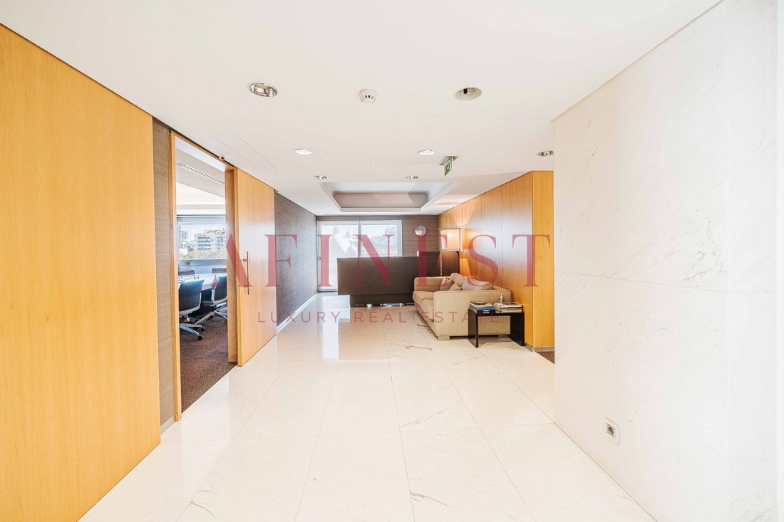 Apartment in Avenidas Novas, Lisbon, Portugal 4 - 16055452