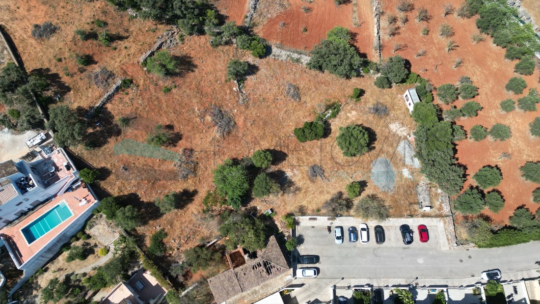Land in Loule (Sao Clemente), Algarve, Portugal 1 - 14565637