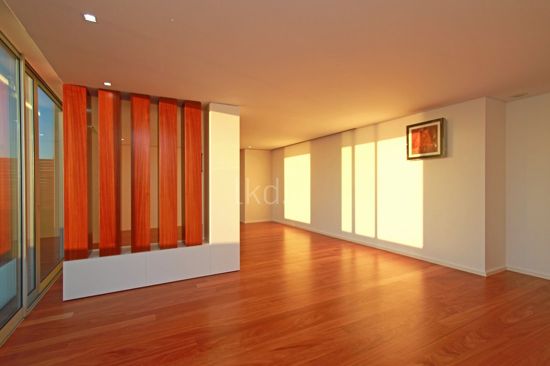 Apartment in Gulpilhares e Valadares, Porto District, Portugal 3 - 14471066