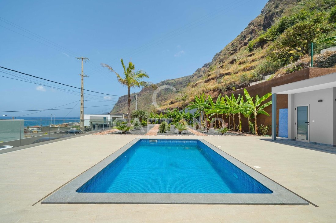 Villa in Paul do Mar, Madeira, Portugal 1 - 16659159