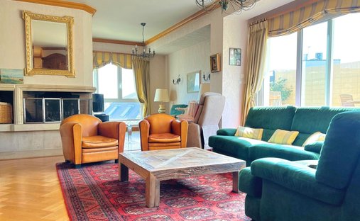 Back On The Marcket 120km From Paris Fairy Tale Castle Built From The 15th To The 20th Century