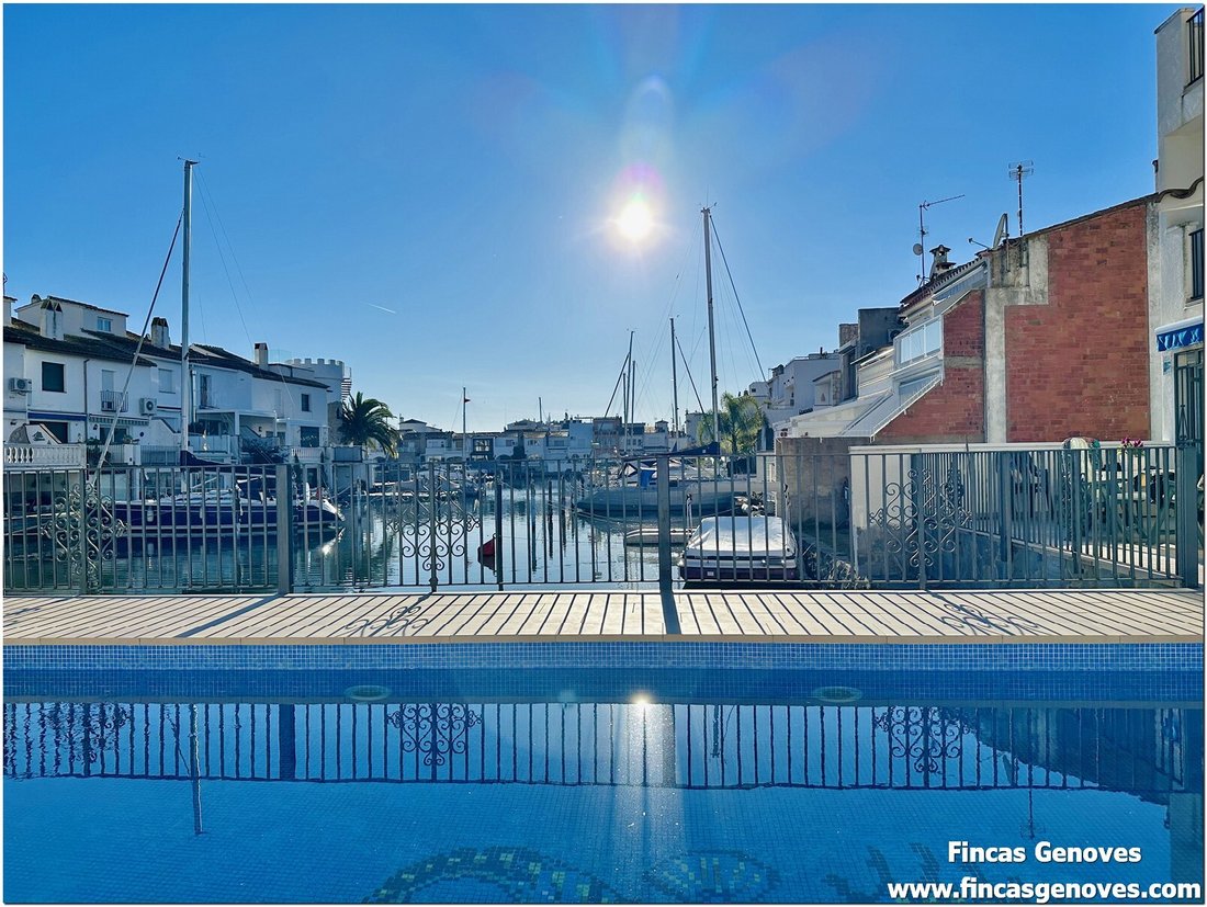 House in Empuriabrava, Catalonia, Spain 4 - 16392789