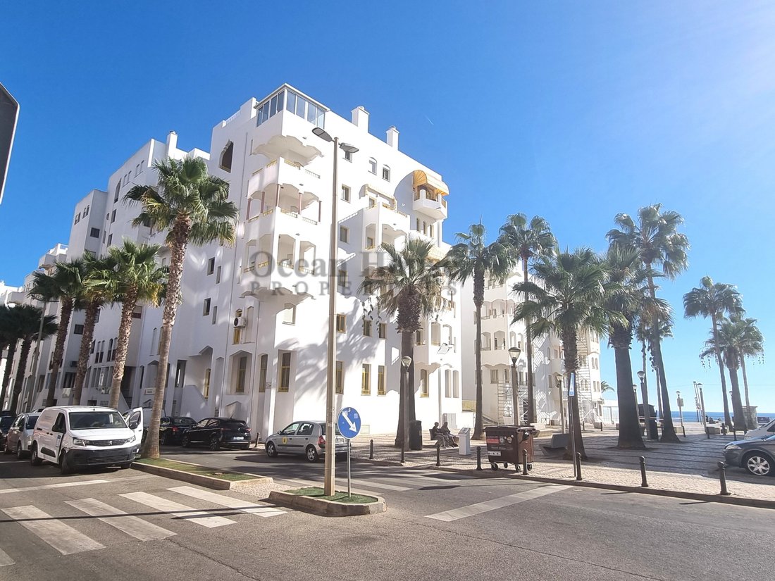 Apartment in Quarteira, Algarve, Portugal 1 - 16472551