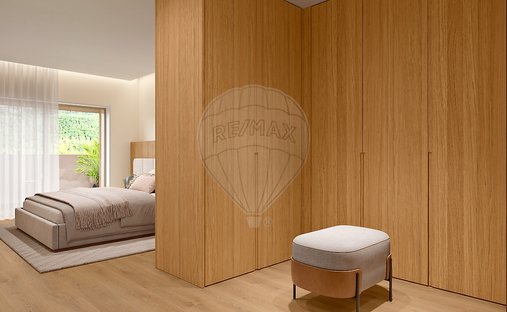 Apartment in Vialonga, Lisbon, Portugal 1