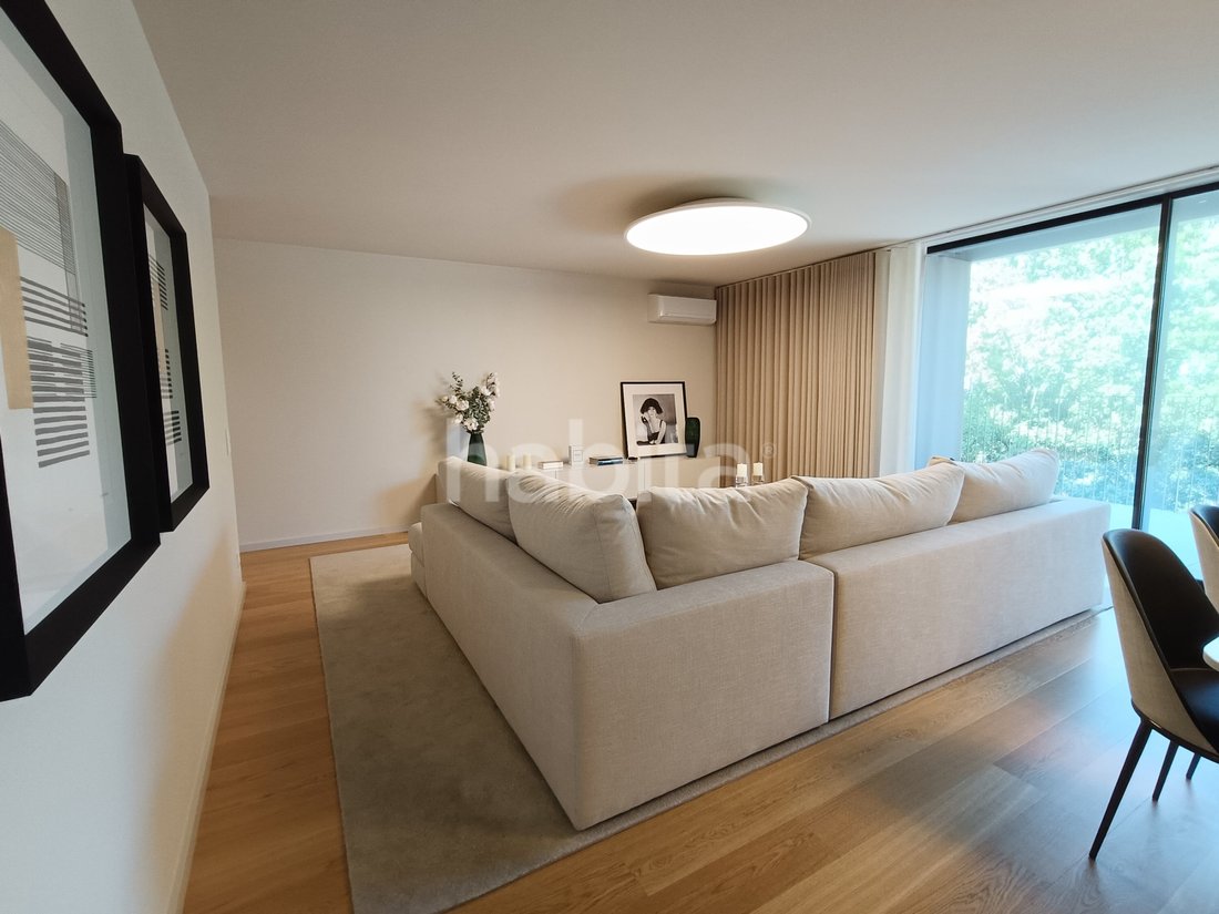 Apartment in Santa Marinha e Sao Pedro da Afurada, Porto District, Portugal 1 - 16123353