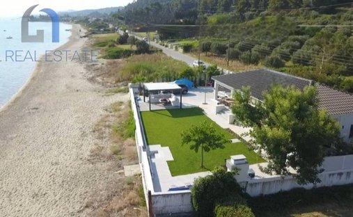 Villa in Pallini Municipal Unit, Macedonia and Thrace, Griechenland 1