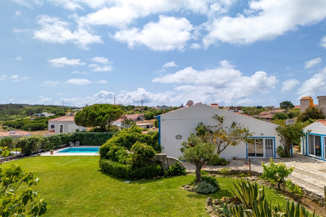 House in Santo Onofre e Serra do Bouro, Leiria District, Portugal 5 - 14402937