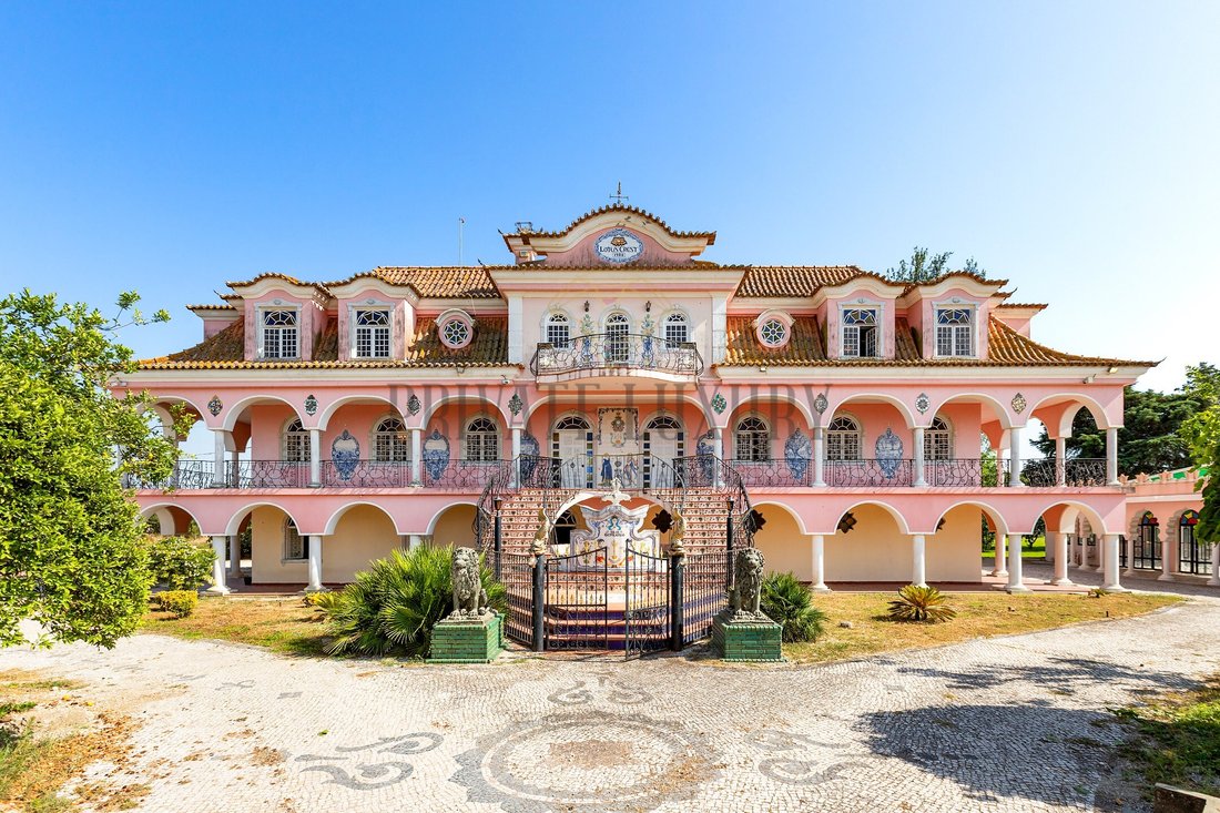 Estate in Poceirao e Marateca, Setubal, Portugal 1 - 16033978