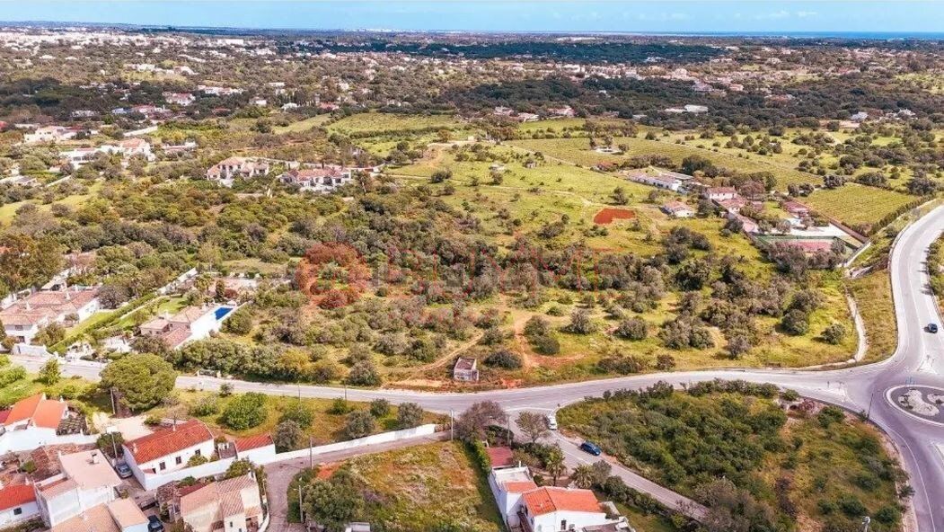 Land in Quarteira, Algarve, Portugal 2 - 16477886