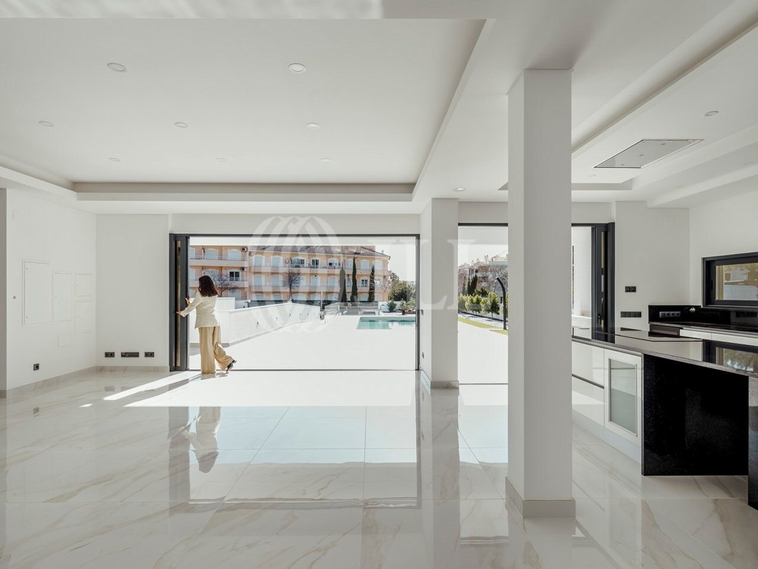 House in Vilamoura, Quarteira, Algarve 2 - 15244177