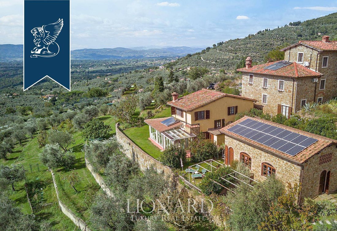 Villa in Castelfranco Piandisco, Tuscany, Italy 1 - 16713439