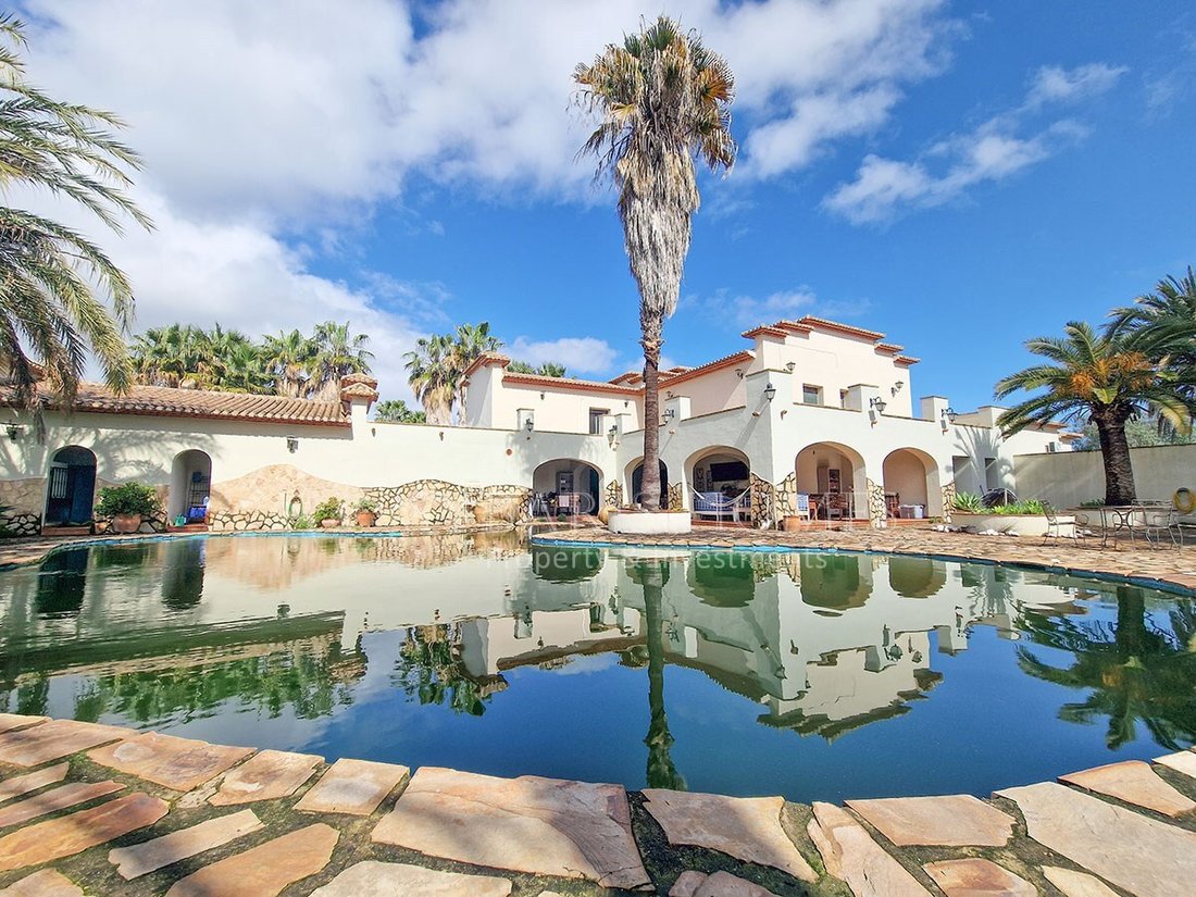 Villa in Ondara, Valencian Community, Spain 1 - 15422360
