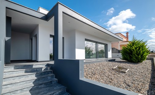 House in Tornada e Salir do Porto, Leiria District, Portugal 1