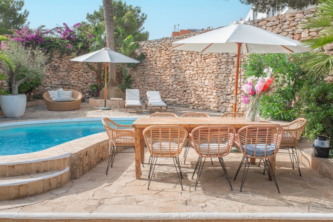 Villa in Roca Llisa, Santa Eularia des Riu, Balearic Islands 2 - 16704229