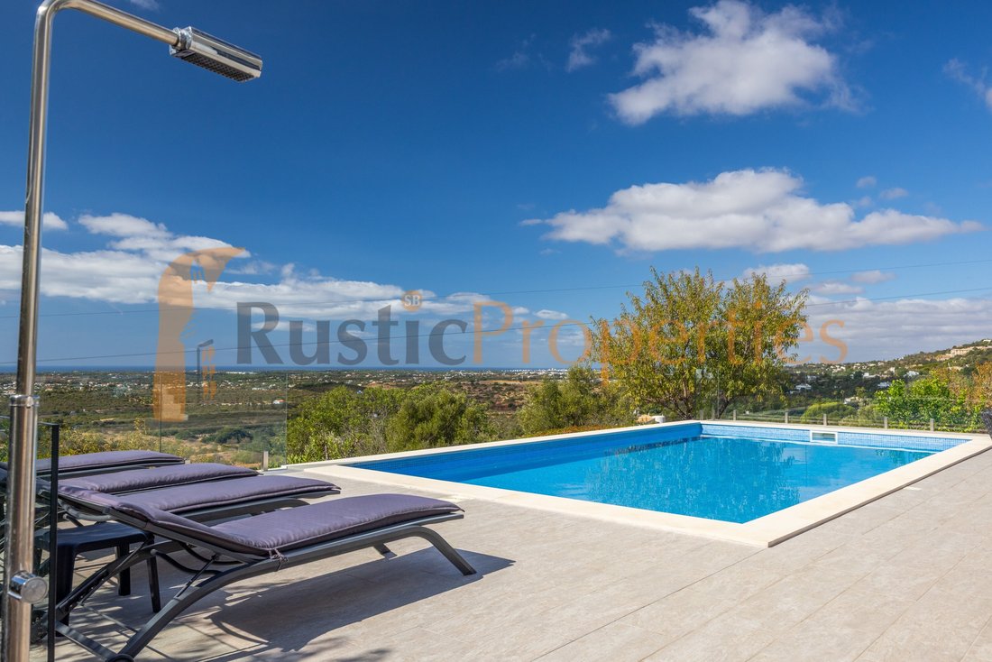 Villa in Santa Barbara de Nexe, Algarve, Portugal 4 - 16598336