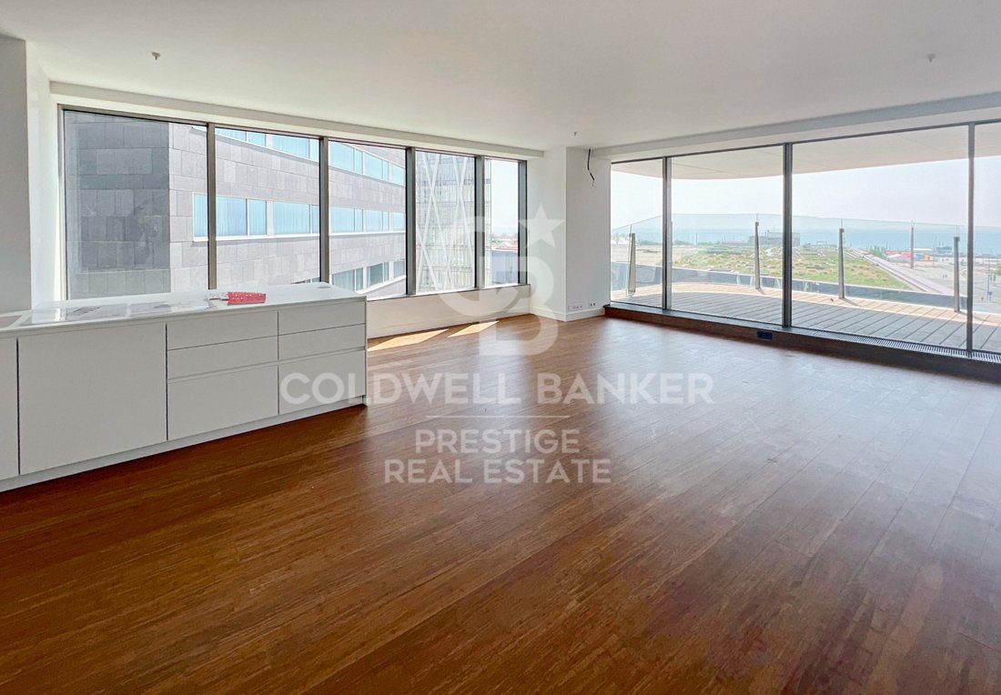 Apartment in Sant Martí, Barcelona, Spain 2 - 14587334
