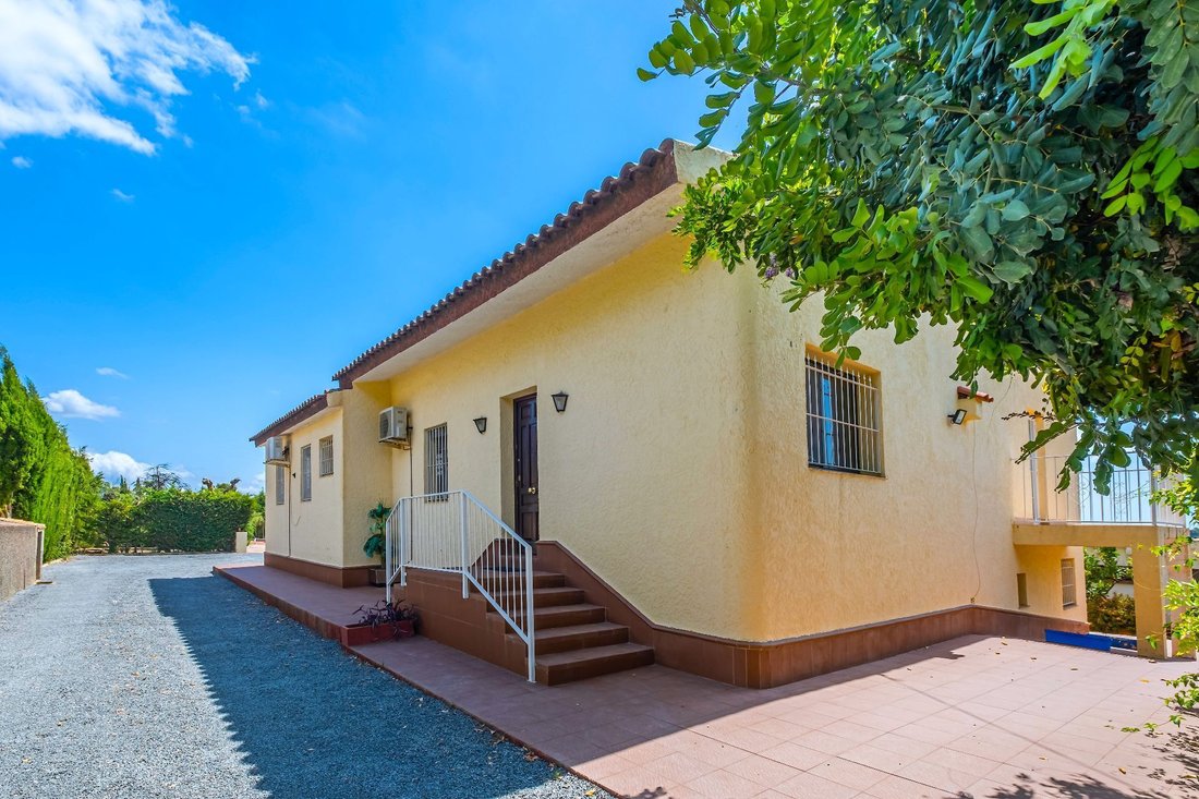 Chalet in Polop, Valencian Community, Spain 5 - 16718647