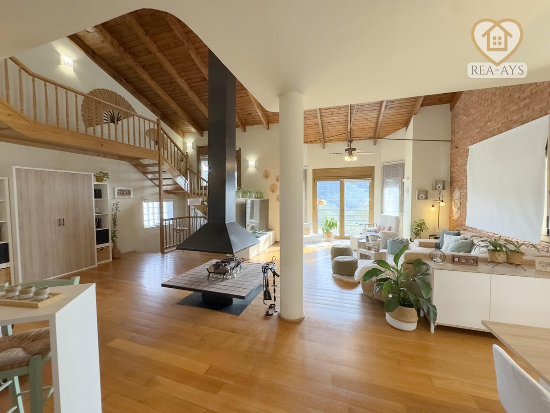 Villa in Vallirana, Catalonia, Spain 4 - 16719335