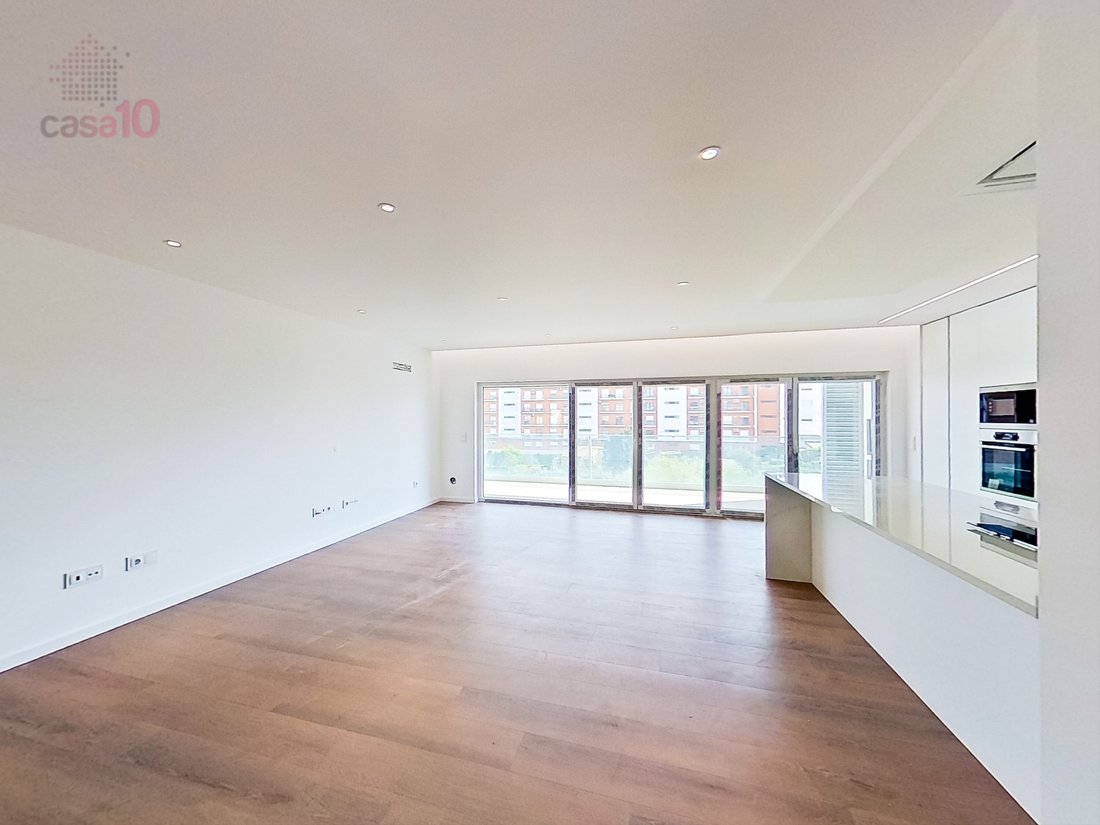 Apartment in Montijo e Afonsoeiro, Setubal, Portugal 1 - 16598696