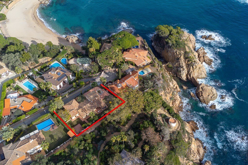 Villa in Blanes, Catalonia, Spain 5 - 13635540