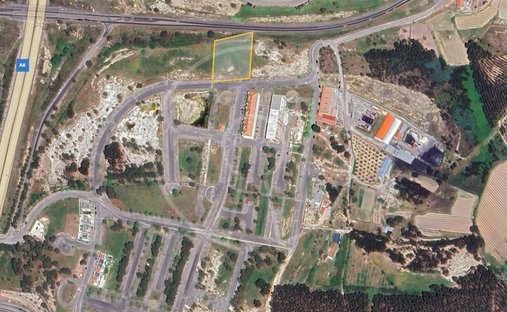 Land in Santa Maria, Sao Pedro e Matacaes, Lisbon, Portugal 1