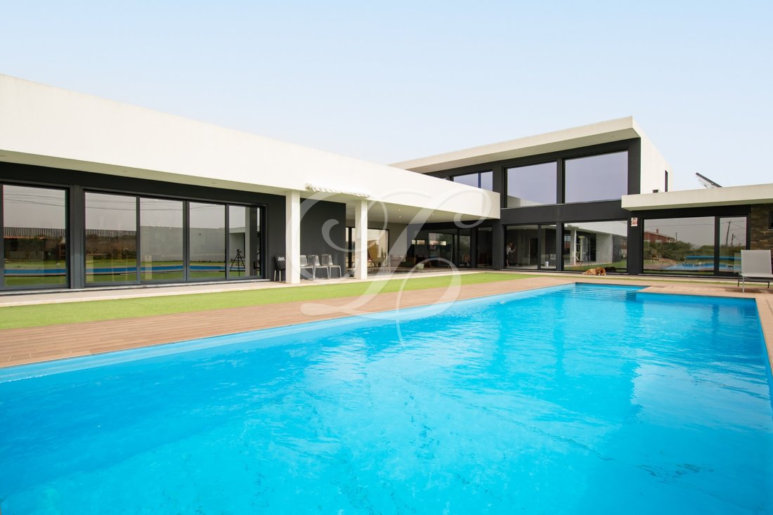 House in Rio de Mouro, Lisbon, Portugal 2 - 14009668