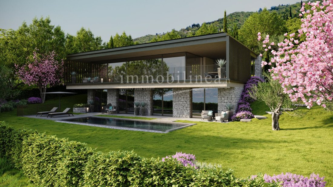 Villa in Torri del Benaco, Veneto, Italy 1 - 16718688