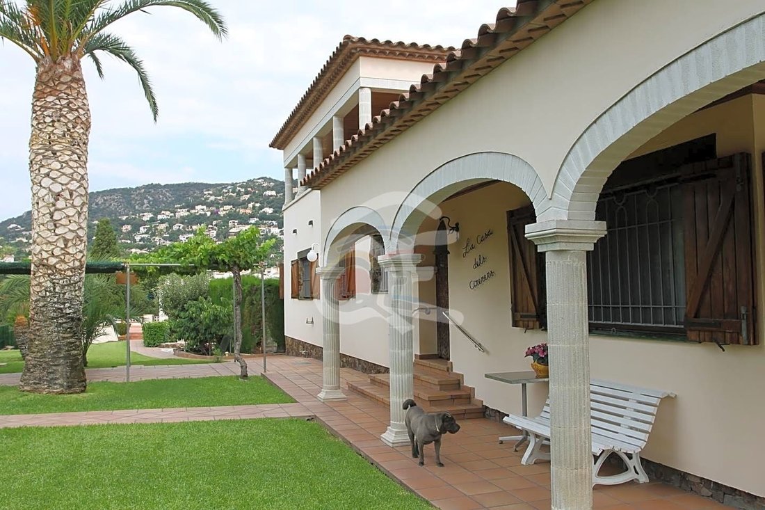 Chalet in Calonge i Sant Antoni, Catalonia, Spain 3 - 11176728