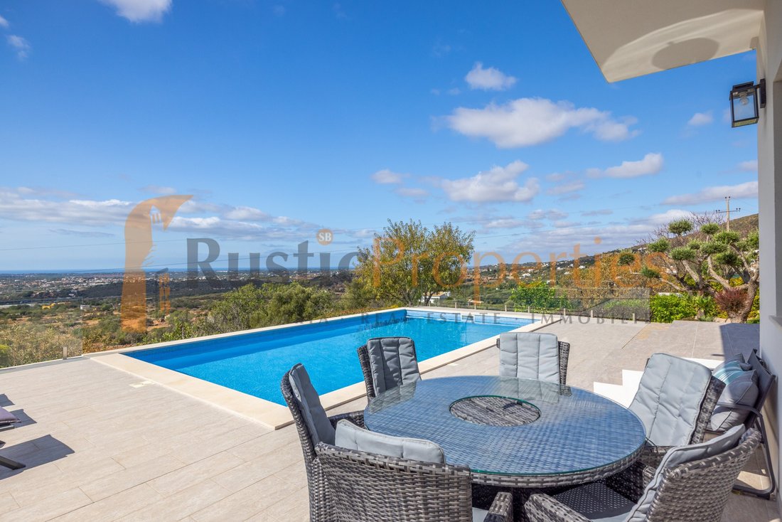 Villa in Santa Barbara de Nexe, Algarve, Portugal 5 - 16598336